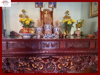 Lưu ý thay chum muối– gạo và bàn osin đặt lễ cho bàn thờ Thần Tài